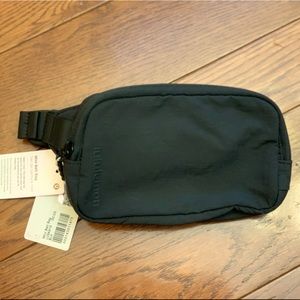 NWT Lululemon Belt Bag